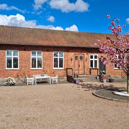 Horlinge Guesthouse Finja Exterior photo